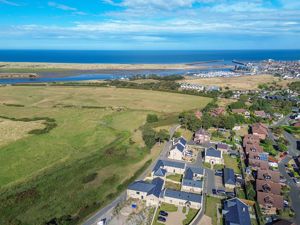 Photo 24- click for photo gallery